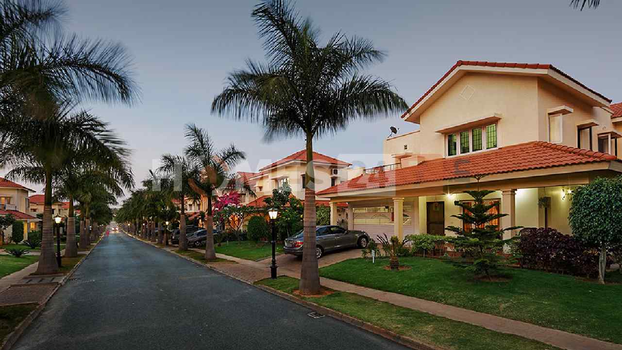 adarsh palm retreat villa 
